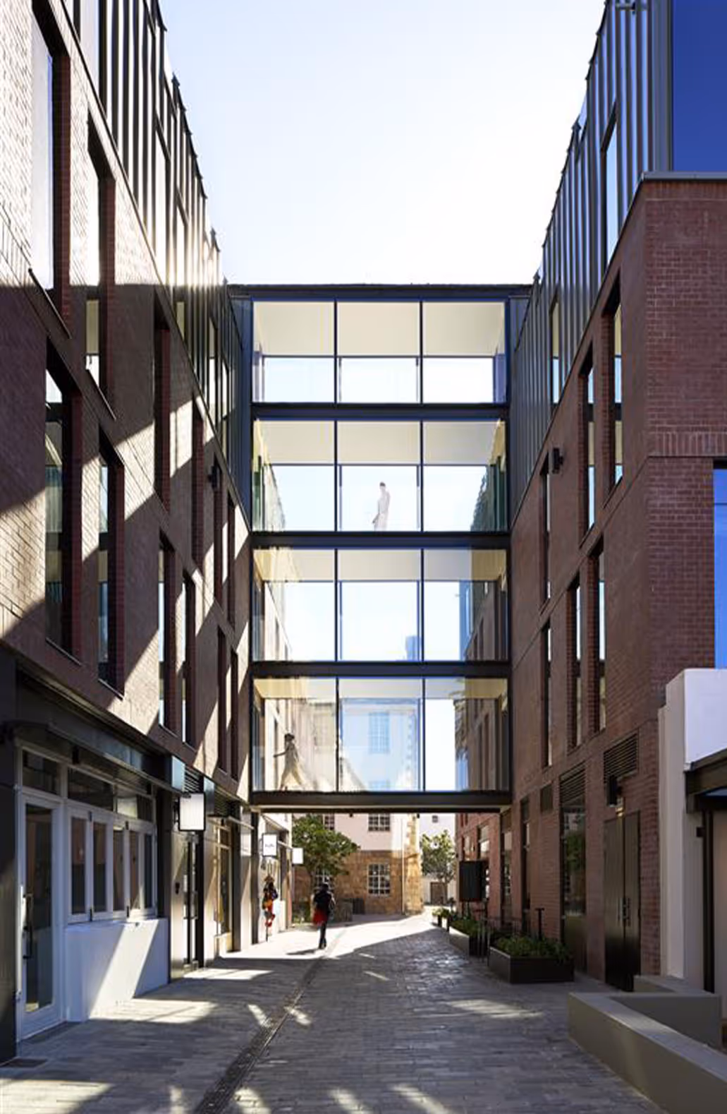 retail lane entrance from park road